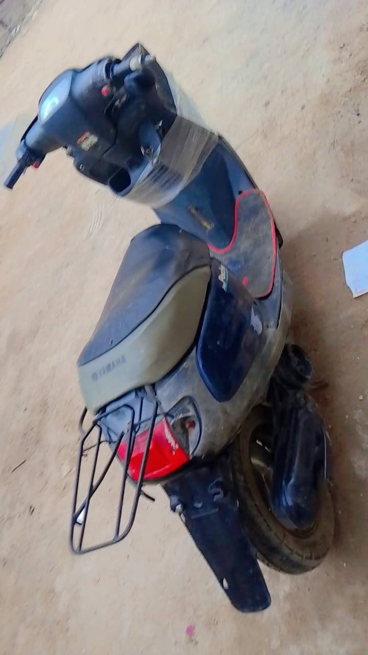 دراجه للبيع. السعر 300 وبيه مجال قليل
العنوان كربلاء المعملجي 
***********
