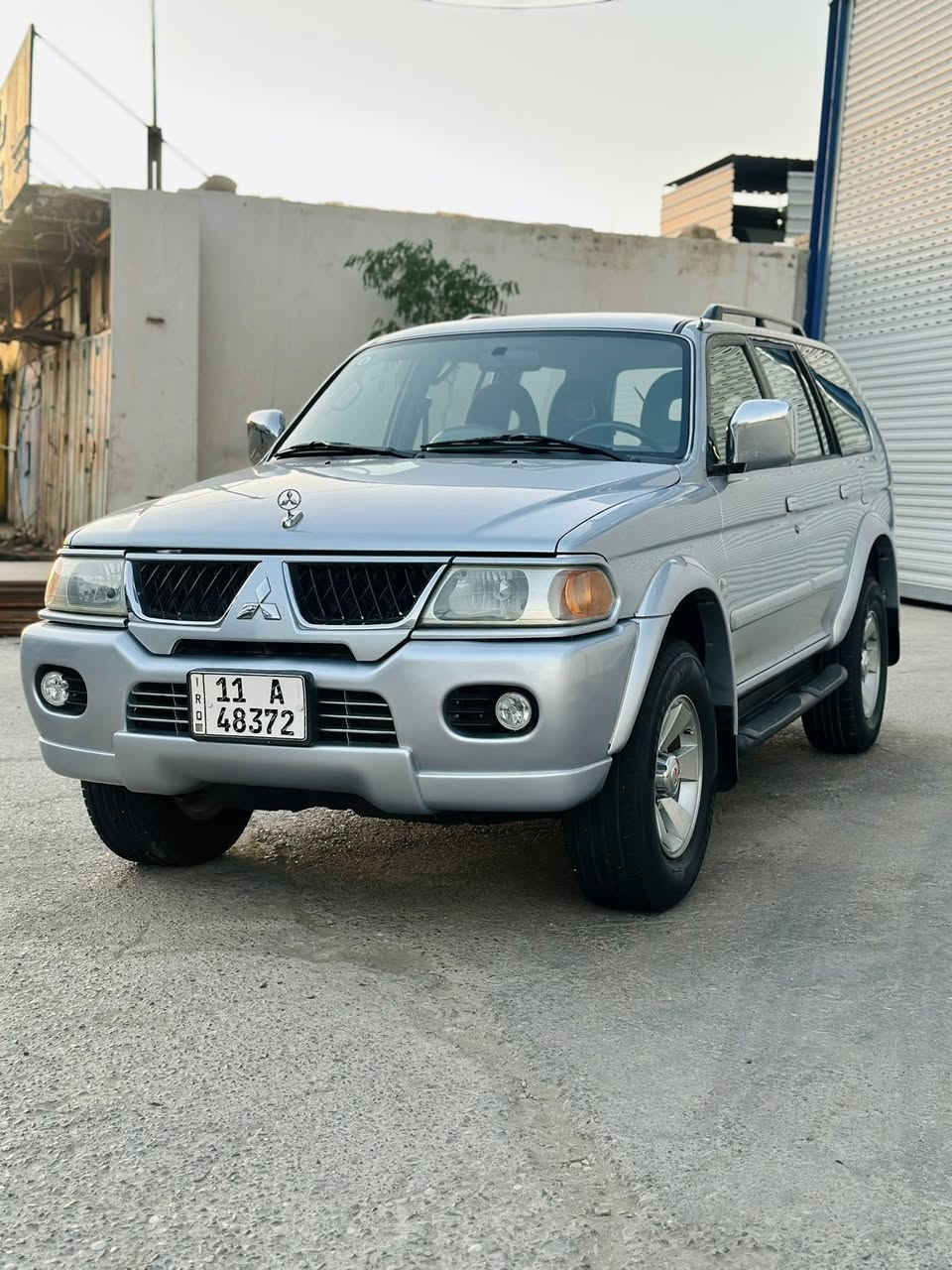 مسبوشي نتيفا 2006
ماشيه 185حقيقي 
مكينه 3000
صدر امامي خلفي جديد 
تبريد ثلج 
تتفىه شغاله 
تايرات إماميه جدد
باتري جديد 
فور ويل شغال 
منضومه زنون اصلي 
جام كهرباء 
مري شفط 
سياره مكفوله من حادث وخياس 
بيه مكانات صبغ اثر جراد سياره احله من صور 

سعر 96ورقه 
بغداد شارع فلسطين /***********
