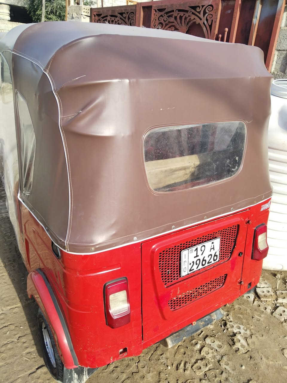 تكتك للبيع 22 عنوان تقاطع النهروان السعر 8 رقم الهاتف ***********
