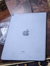 ايباد برو ١٠٫٥ • ٦٤ جيجا • بطارية ٩٢٪