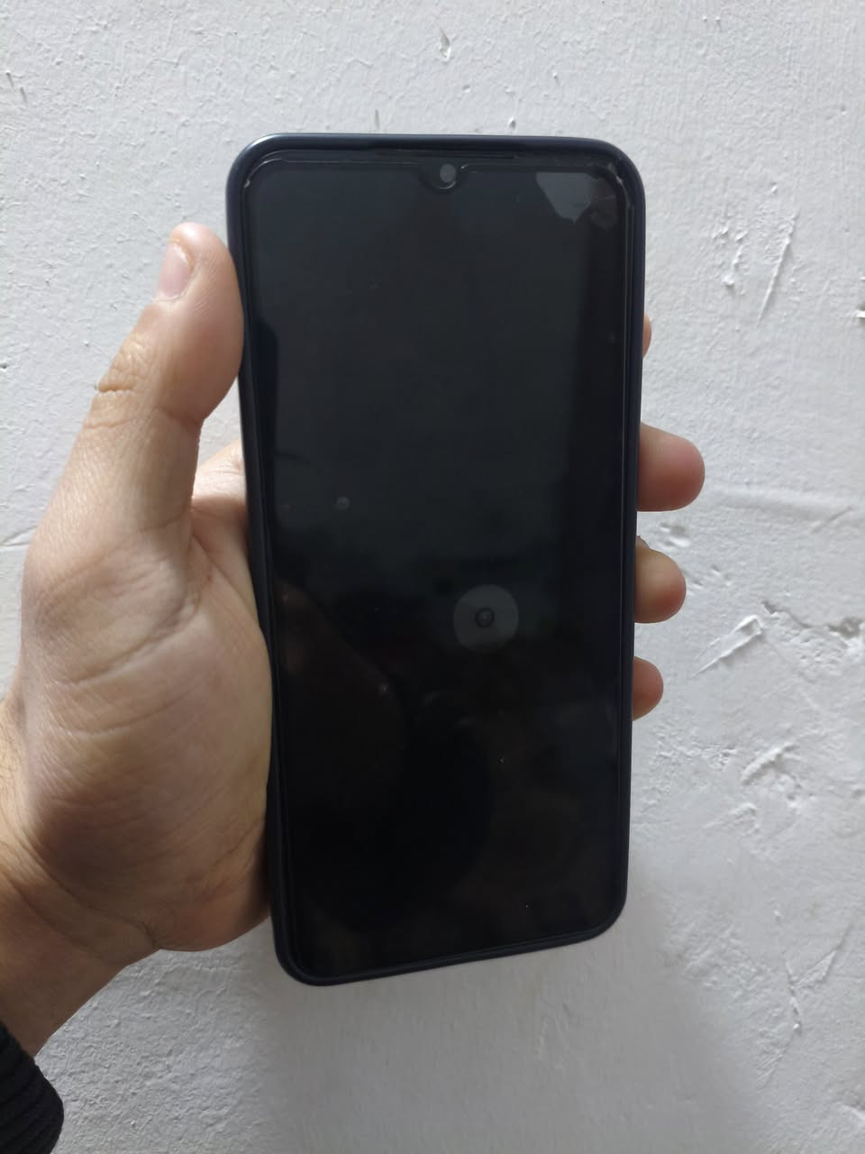 جهاز عوزه شاشه فقط ذاكرته 64سعره 20 فقط للاستفسار ***********
