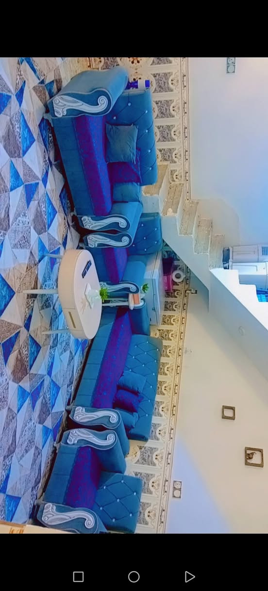 دار للبيع 100  متر واجه5 ونزال 20 معسكر البلديات شارع المضيف مضيف السواعد واي استفسار ع رقم *********** بي واتساب
