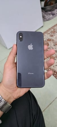 ذاكرة ٦٤ • بطارية ٧٧ • ما مبدل