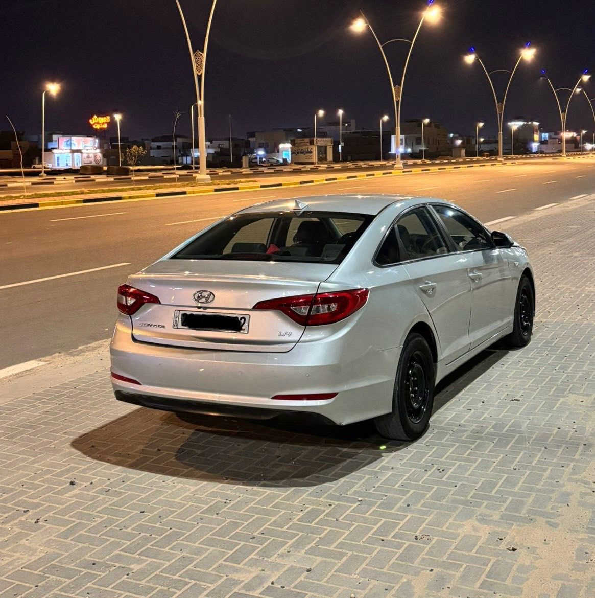 السلام عليكم سوناتا غاز 2017 ادوات متومة اربيل الدولي السيارة دخول جديد جاهز من كلشي كص جنطة مكاني البصرة السعر 55 وبيها مجال بسيط 
للاستفسار ***********
