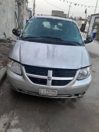 دوج ٢٠٠٥ للبيع طويل ٣ قطع تبريد سياحي كشنات بلع تخم تاير كوري جديد كهر...