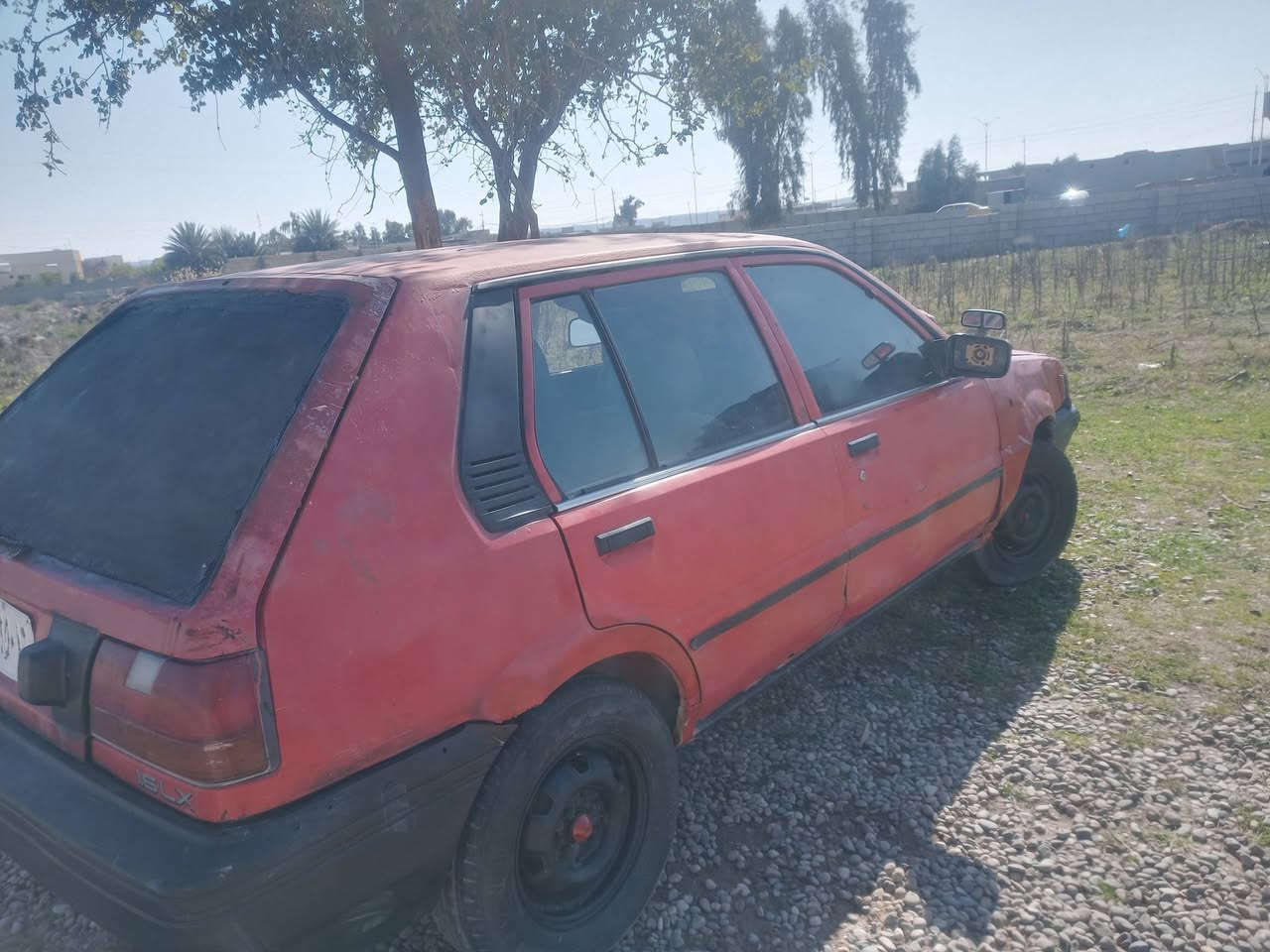 السلام عليكم
 نيسان حبلل
يرهم مراوس وبيع شعندك نزل
***********
