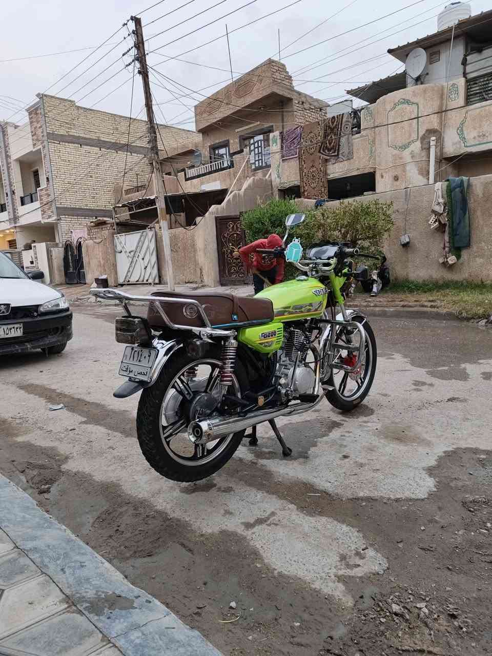 سلام عليكم دراجه مديل 2024 دراجه كفاله عامه مرغي ما مفتوح بيه خمسه كير دراجه ماشيه 1500 الف اخت زيرو اي نقص ما بيه سعر 750 و بيه مجال قليل بكاني بغداد حي جهاد رقم ***********
