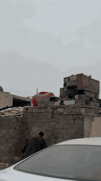 سلام عليكم هنداي النترا موديل 2015
للبيع رقم بصّره السنويه لل27 ‏تحويل مباشر  سيارة جاهزه ‏على الخير تخم تاير جديد حداده جديده تبريد ثلجً كفاله كير محرك حجم المحركً 1600 ‏محرك دوش ￼خليجي سيارة بيه مكانات صبغ ونا بيع حزام عنوان السيارة البصرة القبله شار المدارس السعر ب118 هاتف ***********
