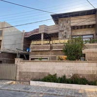 منزل للبيع • بيت للبيع • خانوو • أربيل • حصاروك • 250 متر • 6 غرف نوم ...
