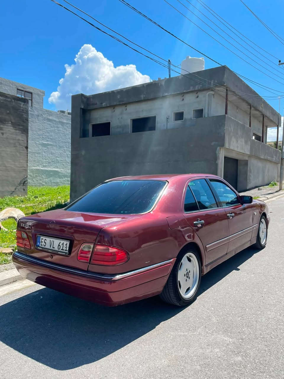 ‎سلاو
‎مارسديس 2000 بۆ فرۆشتن
‎سعر 50 و معامەلە
‎سبوغ عام بۆ جوانی بئ لێدران
w210 مةكينة (V) مةرخوب 
‎مةنةفيست ابراهيم خةليل
‎چوار تاية و ويلي AMG لة ژيرة
‎گير و مةكينة بة شةرت 
‎تةبردي لة غازي كةمة 
‎جام كارةباي و ئؤتؤية 
‎دوگمةي خليسك و تراكشن هةية
‎بۆ زانیاری زیاتر وەرە نامە یان تەلەفۆن بکە
***********
