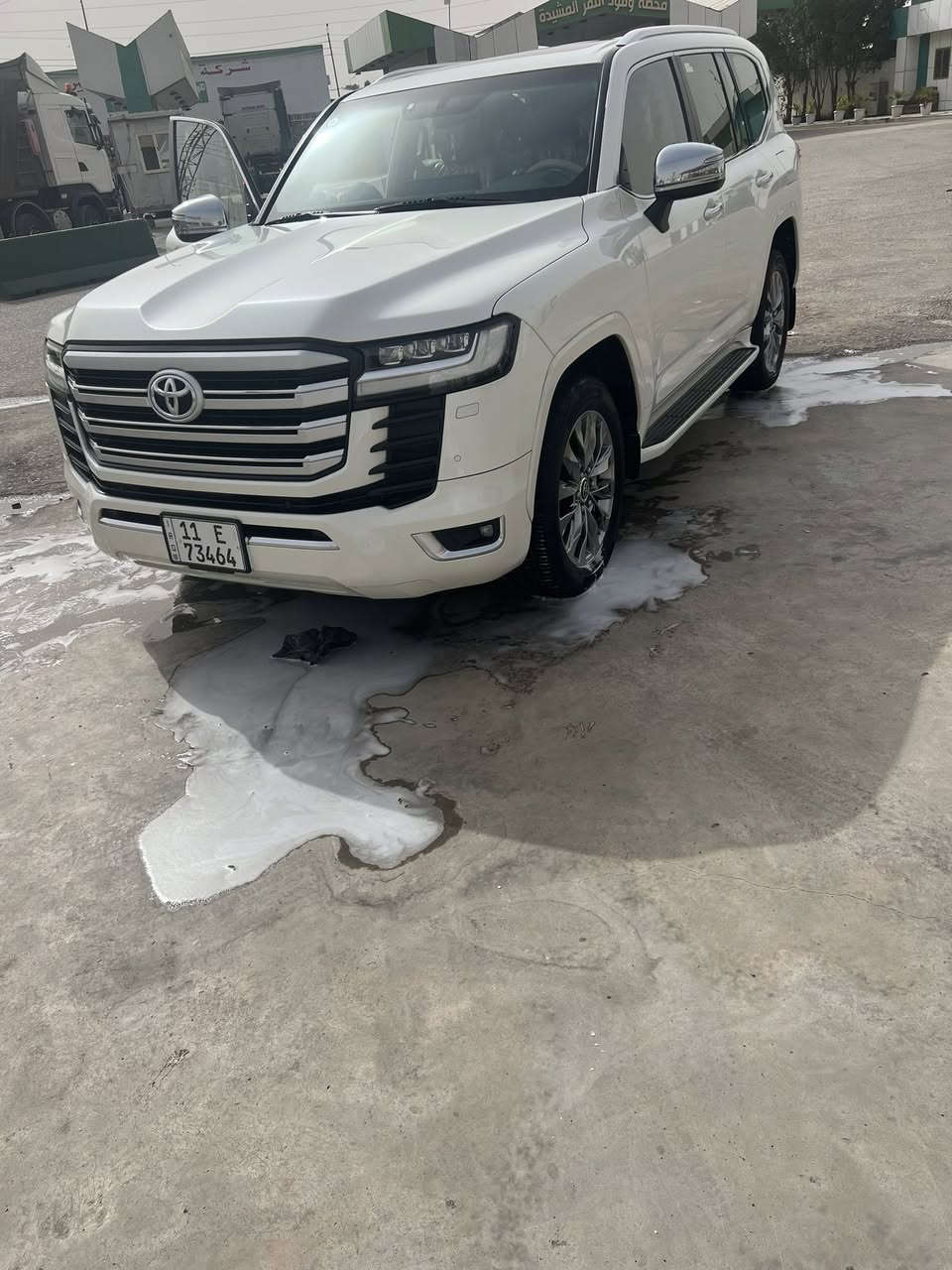 لاندكروز ٢٢مبدل بيههه جاملغ امامي عكس جهه سايق وبنيد السعر ٥٦٥/

***********
