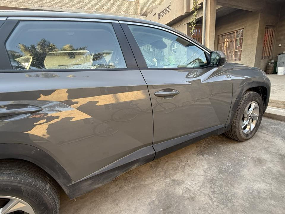 م• للبيع / هونداي توسان 2024 (رقم انبار)
• محرك: 2.5
(HTRAC 4*4) دفع رباعي •
• نوع الحادث: جاملق 
• 
•🔥🔥
• 
• رادار أمامي + رادارات خلفية + رادار جانبي بالمرايا
• نظام مساعدة عدم الانحراف عن الطريق
• نظام Carplay + شاشة وسطية كبيرة
• نظام النقطة العمياء (حساس مرايا جانبي)
• هاند بريك بصمة + أوتو هولد
• نظام توقف تلقائي عند الرجوع
• إضاءة LED - ليزر
• كاميرا عالية الدقة
• العديد من الإضافات الأخرى
موقع السيارة: الانبار فلوجه

السعر: ٢١٠ وبيها مجال ورقة وبي مجال
للاستفسار: ***********واتساب متوفر)
