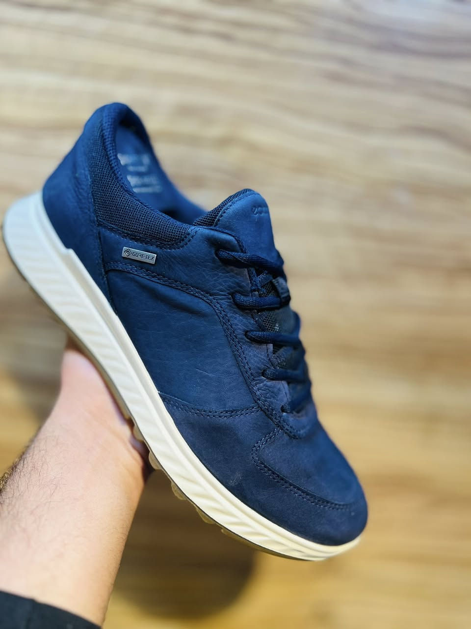 ايكو جلد طبيعي
باله امريكي اصلي 
النظافه تامه 
قياس41
توصيل جميع المحافظات 
للحجز واتساب 
***********
