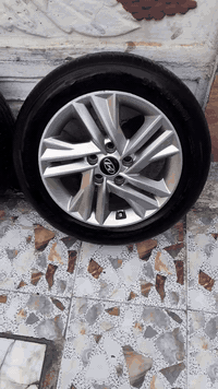 حجم ١٦ • قطع غيار سيارات