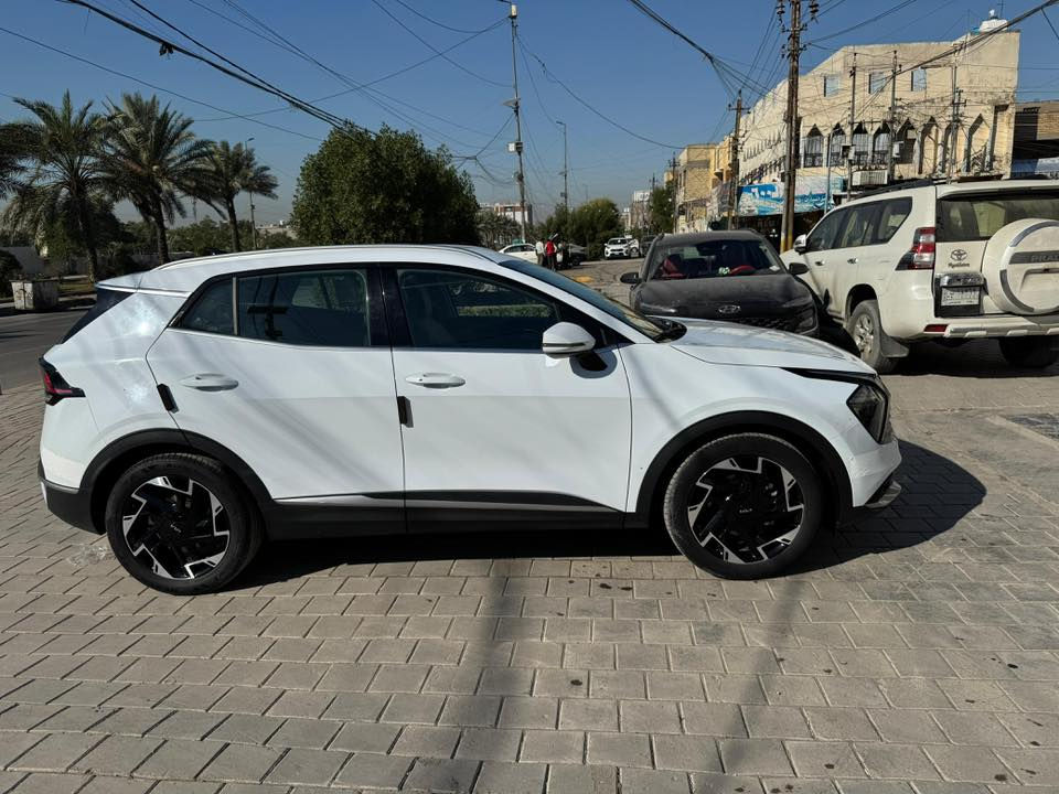 السلام عليكم سبورتج موديل ٢٠٢٤ رقم بغداد باسمي تحويل مباشر مواصفات كراسي كهرباء تدفئه كراسي وستيرن تبريد قطعتين تشغيل عن بعد ماشيه ١٢ الف جديده على وضع الشركه مكفوله من كلشي فقط بارد بسيط السونار مرفق مع الاعلان السعر ٢٣٢ ورقة مجال بسيط جدا للاستفسار *********** ابو مصطفى مكاني بغداد البنوك
