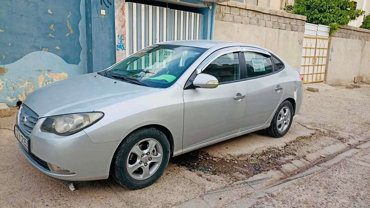 النترا 2011
رقم اربيل مسطرة
شرط التحويل
داخل اسود المرغوب 
محرك 16 شرط لاصرف لانفخ كير توماتيك
تبريد 🥶
طخم تايرات جديد  حداديه جديد شاشة وكاميرا ويل كب ٤ دسك
اشاير بلمري
السيارة جاهزة ونظيفة ماتحتاج مصرف
ضرر كلير بل جاملغ والباب  بدون دواخل
مكان السيارة الموصل
السعر 
للاتصال
ودلل
***********
