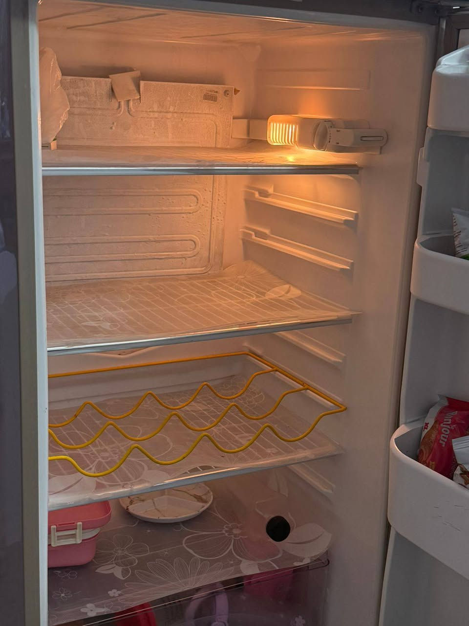 ثلاجه للبيع جديده كلش تجميد يخبل شخط مابيه سعرها ٣٠٠


**إذا كنت صاحب هذا الإعلان وتريد حذفه لأي سبب، رجاءا أرسل رسالة إلى الدعم الفني**