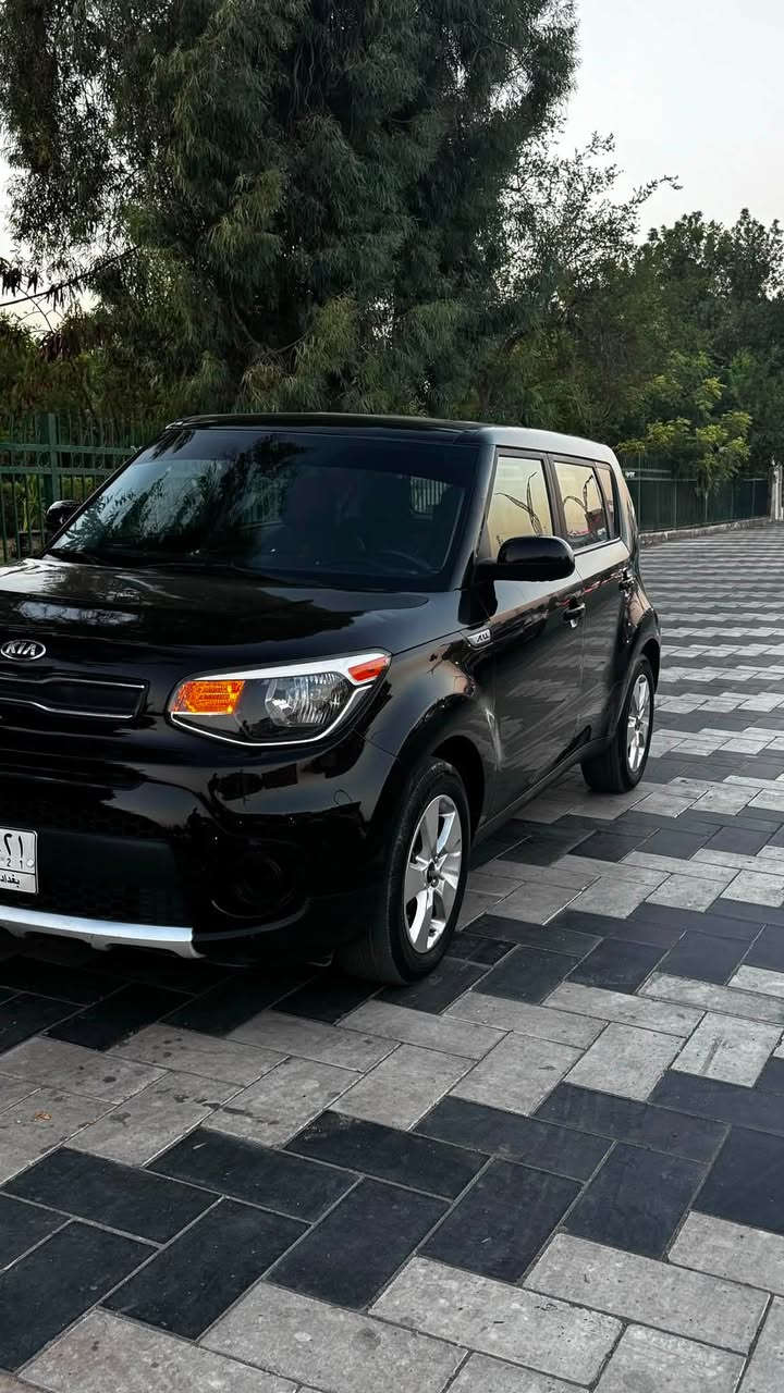 السلام عليكم
كيا صول 2019 وارد امريكي محرك 1600 جي دي اي ماشيه 103 الف ميل قابل للزياده ايرباك سايق طاك حادث امريكا مرفق بالصور
بيها خيط تبخير بالجديد 
 السعر 130 وبيها مجال
المكان بغداد
للاستفسار 
***********
