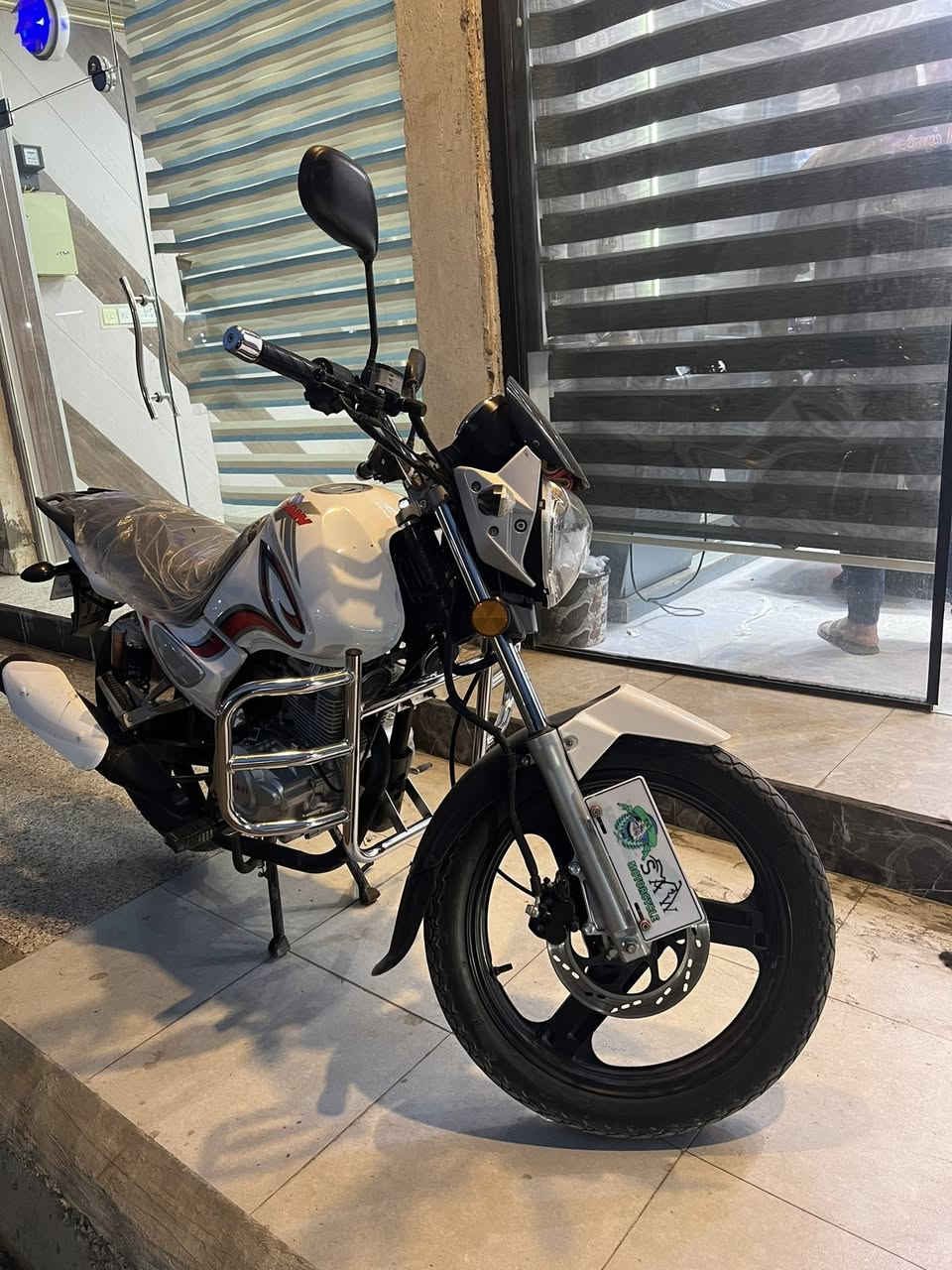 سلام عليكم ماطور سنكي للبيع موديل 2023  السعر 1350 وبي مجال قليل *********** كامل مكمل مع الاوراق
