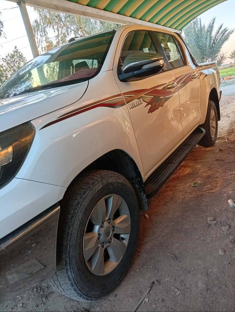 فور ويل كويتي موديل ٢٠١٦ اوتماتيك كفاله عامه ماشيه ١٨٠ رقم واسط العنوان الديوانيه  الشراي يتصل  *********** ديوانية, القادسية
