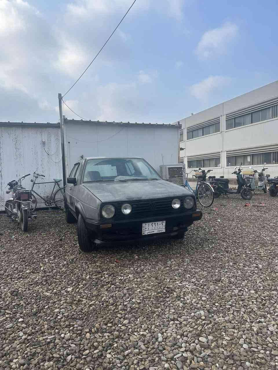 كولف عضم للبيع
سنوية عاج 

شرط تحويل وكالة 

بطاقة بنزين موجود 

مكينة و كير شرط 

كهربايات كلها شغالة 

دوشمة جديد كاعى جديد 

*********** واتس أب
