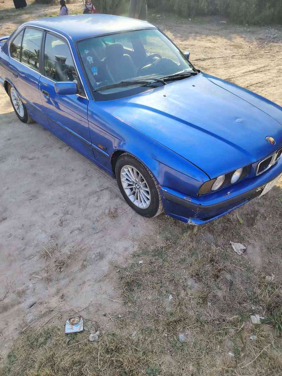 السلام عليك للبيع 535اصل موديل 91وارد ياباني
محرك وكير شرط
دبل ارباك استيرن كهرباء مثبت سرعه
حداديه جيده
صالنصه جديده 
تخم تاير فوك ال 70بل 100
تبريد شغال وتدفأه شغاله
السعر 50وبيه مجال تنزيل السعر عندي ضرف 
تحويل مباشر. اي استفسار رقمي موجود ***********العنوان الدوانيه
