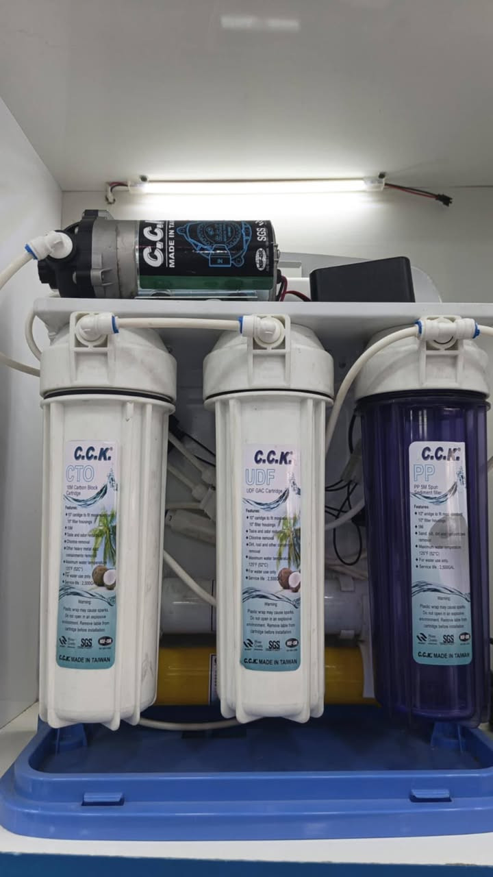 السلام عليكم يوجد تنصيب فلاتر للتصفيه مياه شرب واستبدال قطع غيار يوجد خدمة توصيل في بغداد الاتصال على الرقم *********** مستعدين للتجهيز جمله+مفرد
