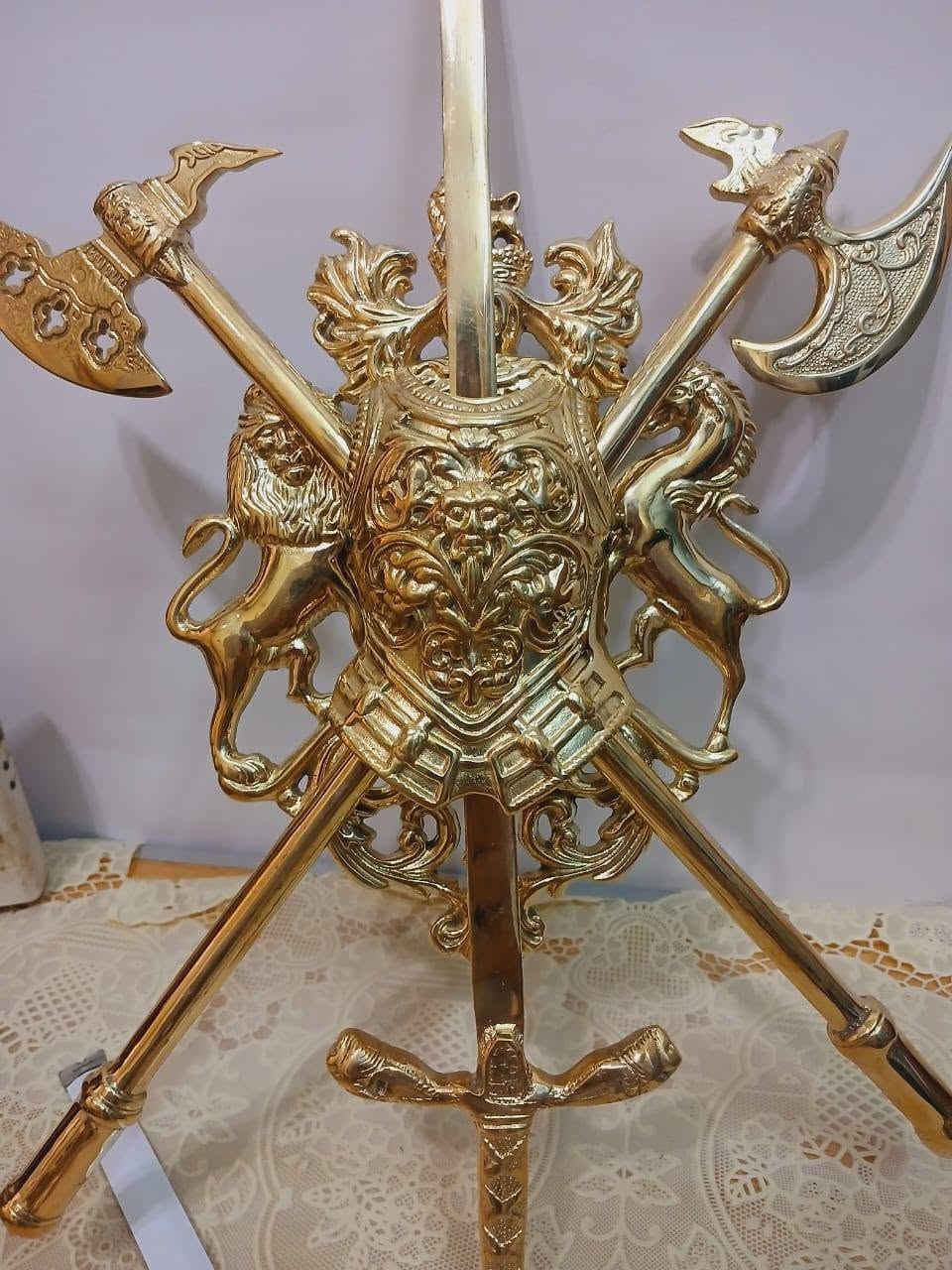 درع محارب نحاس
الدرع به عدد ٢ بلطه اطوال ٤٠ سم وسيف في الوسط بطول ٤٠ سم ويوجد مكان للتعليق تحفه في التفاصيل  وفنش عالي جدا


**إذا كنت صاحب هذا الإعلان وتريد حذفه لأي سبب، رجاءا أرسل رسالة إلى الدعم الفني**