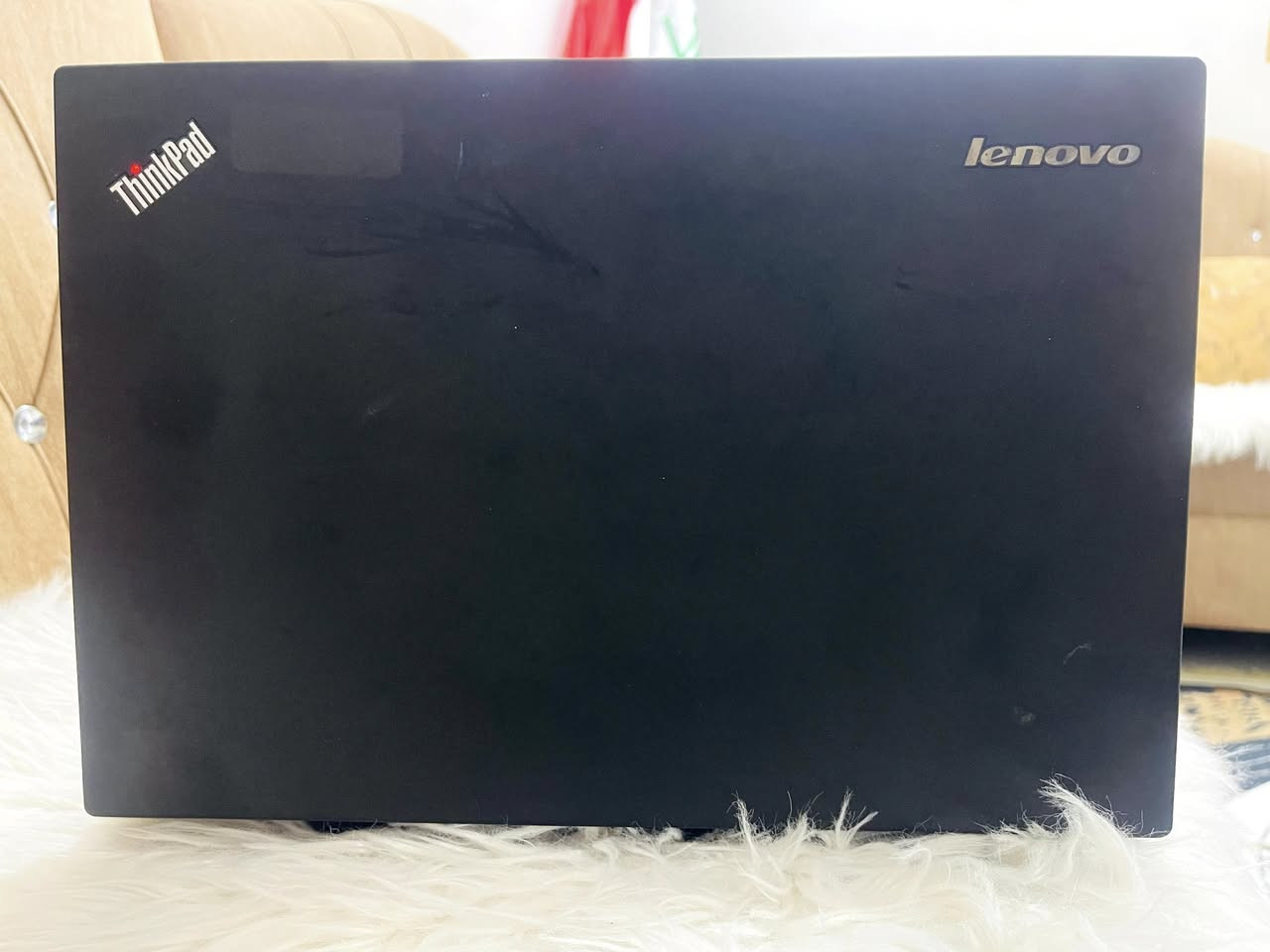 💻 لابتوب Lenovo ThinkPad T450

 المواصفات:

المعالج: Intel Core i5 – الجيل الخامس (فئة U)

الرام: 8GB DDR3

التخزين: 256GB SSD

كرت الشاشة: Intel مدمج – 4GB مشاركة

الشاشة: 14″

الكيبورد: ستيكر عربي / إنجليزي

يجي وياه
• حقيبة لابتوب 🎒
• شاحن أصلي 🔌
• ماوس 🖱️
• ماوس باد 🧩

• ضمان 7 أيام
مكاني موصل ايمن 
📱 للطلب / استفسار (واتساب متوفر):
***********
