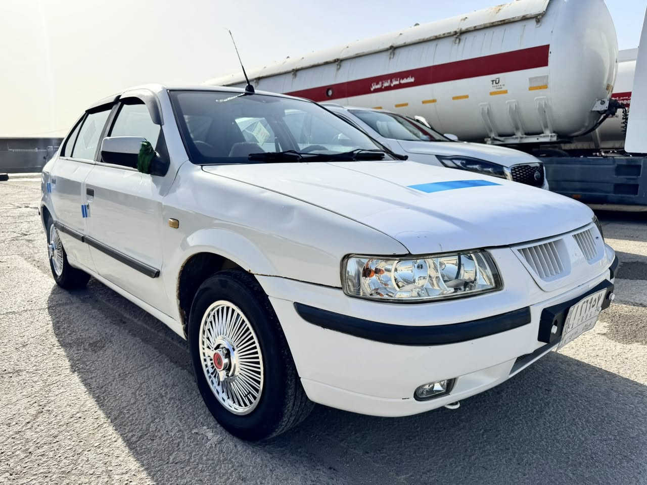 سمند ناطق 2011 للبيع بيها جاملغ خلف الصدر سياره جاااااهزه حداديه امامي خلفي جديده كير مكينه كفاله لاتبخير لاتنقيص لا نظح لا نفخ كهربائياتها كلها شغاله داخلها جديد كشرها خير من الله ترايك للمالك تكعد وتتفق وياه ع المداور باسرع وقت سعرها 38 ورقه وبيها مجال قليل مكان السياره بابل مركز الحله 
 للاستفسار اتصال و واتساب على 
*********** 
***********
