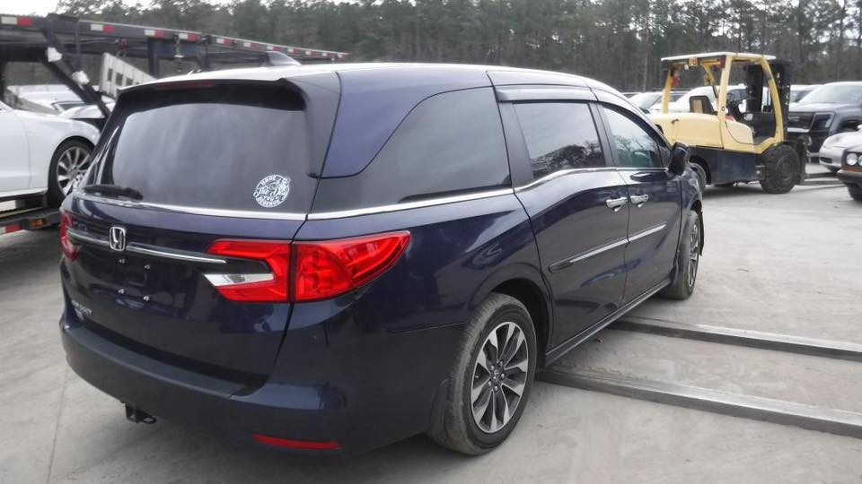 هوندا أوديسي محرك 6 سلندر موديل 24 سياره فول مواصفات 8 راكب عائليه ياباني اصلي مده الوصول 45 يوم إلى عمان السعر داخل الحره 115 مع المجال البسيط البيع دفع نص المبلغ والباقي عند وصول السياره مكاني بغداد الشعله رقمي ***********
