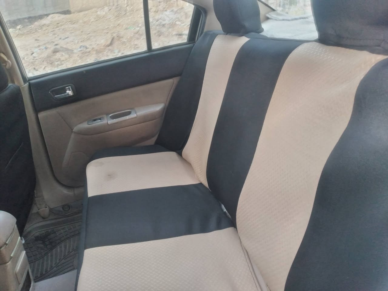 شيري اي فايف خصوصي اوتماتيك رقم انبار انكليزي بيها خياسات كما موضح بالصورمحرك بلادي للبيع او مراوس حته اذا سياره تكسي تبريد شغال شاشه انترنت مكان السياره بغداد الاعظميه للاتصال او واتساب ***********
