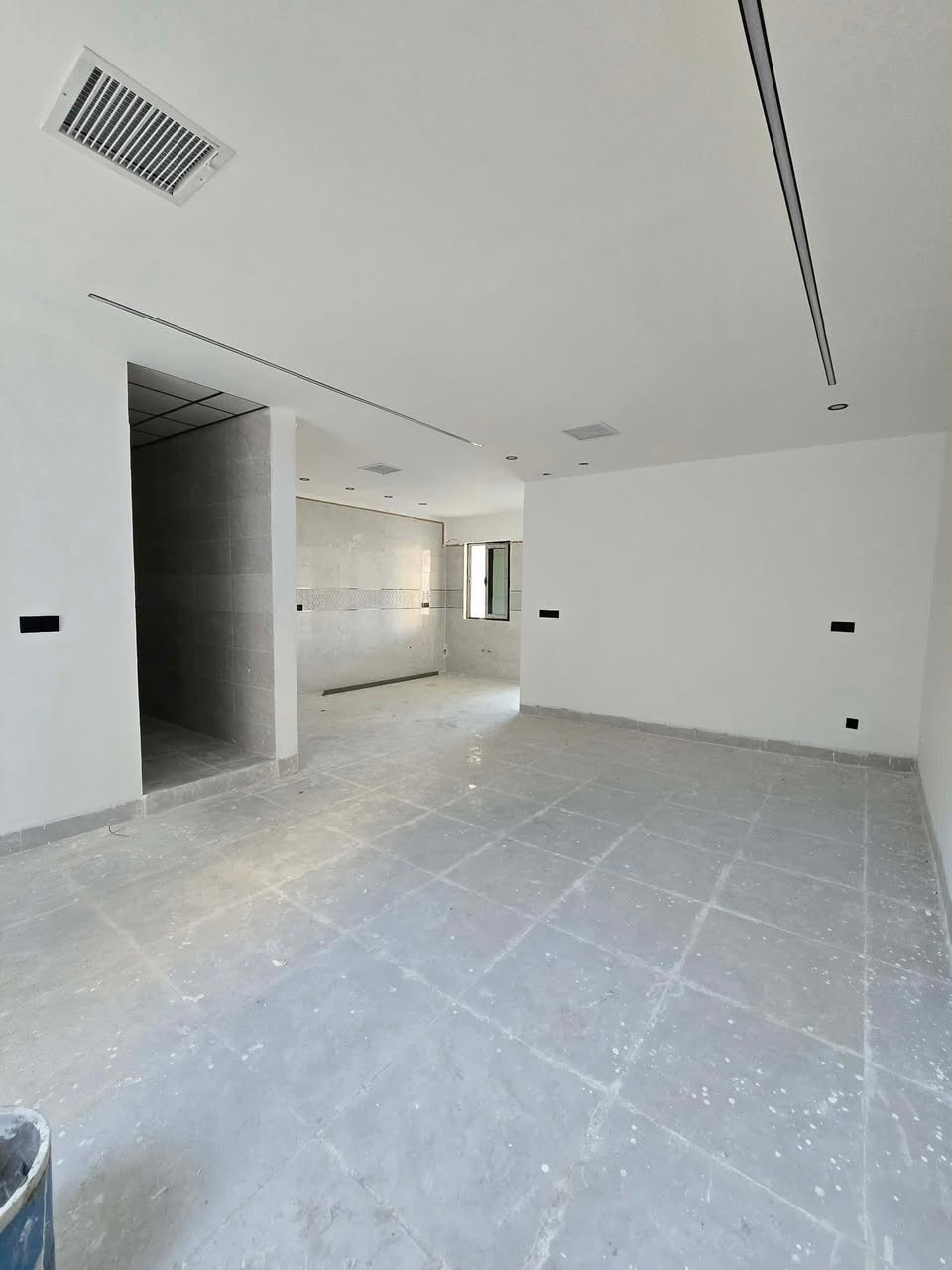 اعلان رقم (1837)📢📢📢
———————-
دار للبيع مساحة 150 متر طابو صرف 
فول سيراميك بناء حديث صفر مامسكون
الموقع الحرية 
قرب جامع الأمم الشافعي
سعر مناسب 
استفسار 
***********
***********
