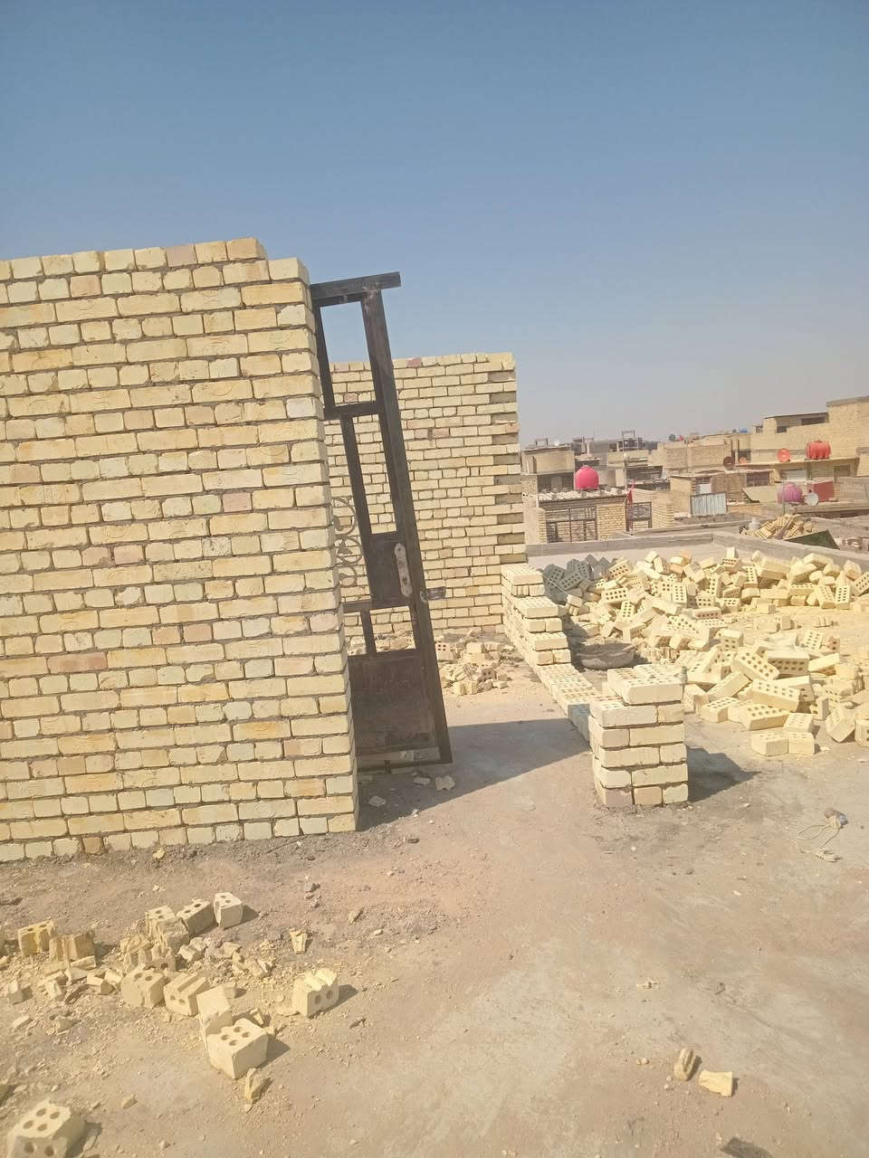 كادر بناء مصري طابوك بلوك شغل درجة اولى استلام مهندس مقيم في بغداد الجديده وهذ رقمي وبي وتساب ***********

