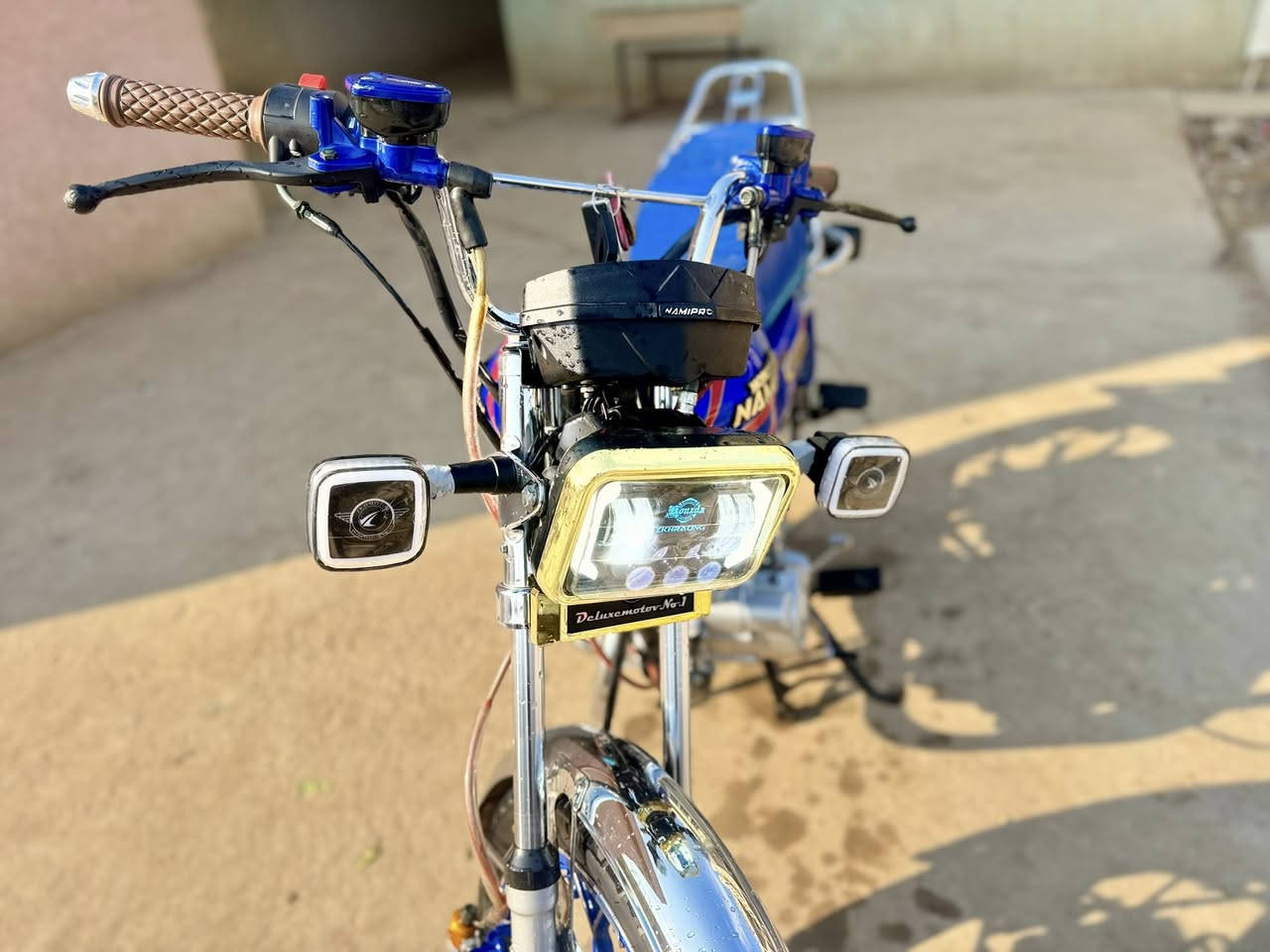 السلام عليكم
للبيع دراجه نامه برو 5 كير مكينه 200 موديل 2025 دراجه صارلها 4 اشهر من طالعه من الوكيل اكفلها الك من الشخط نشاط خير من الله اوراق اصولي كمرك مدفوع سويج سجينه لونها يخبل مكاني بابل قضاء القاسم سوق دوهان السعر 860 وبيها مجال بسيط دراجه مال جناي مستعجل ع بيعتها الشراي يتصل ***********
