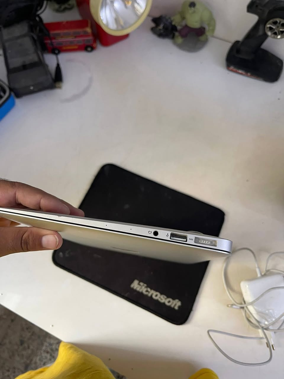 MacBook Air موديل 2015
موصفات  Coorie 5حجم لبتوب ١١ انج معلج m2 هارد ssd 128
5 مع شاحنة اصلي جهاز أمريكي نظيف ما مفتوح ابد جديد لوك محور windows 10 
راقم 
هاتف  وتساب مزنجر  مكاني بغداد


**إذا كنت صاحب هذا الإعلان وتريد حذفه لأي سبب، رجاءا أرسل رسالة إلى الدعم الفني**