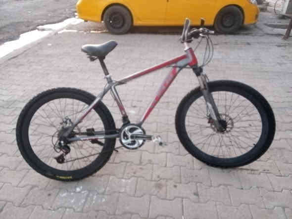 باسكل كيمو للبيع الحجم،26  شغال السعر 45 وبي مجال
***********
