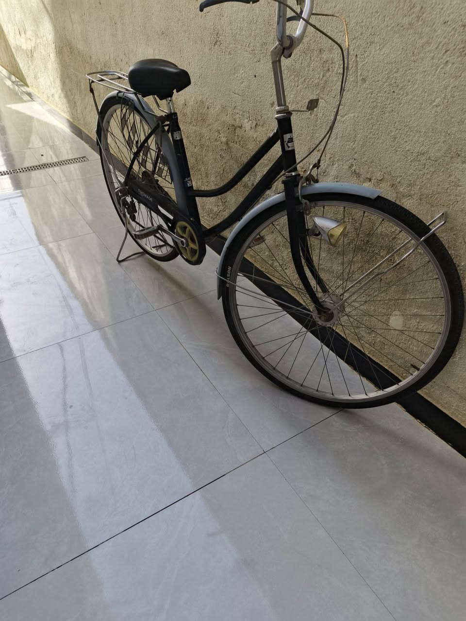 بناتي حجم 27 
سعره 75 الف 
مكاني حي اريدو


**إذا كنت صاحب هذا الإعلان وتريد حذفه لأي سبب، رجاءا أرسل رسالة إلى الدعم الفني**