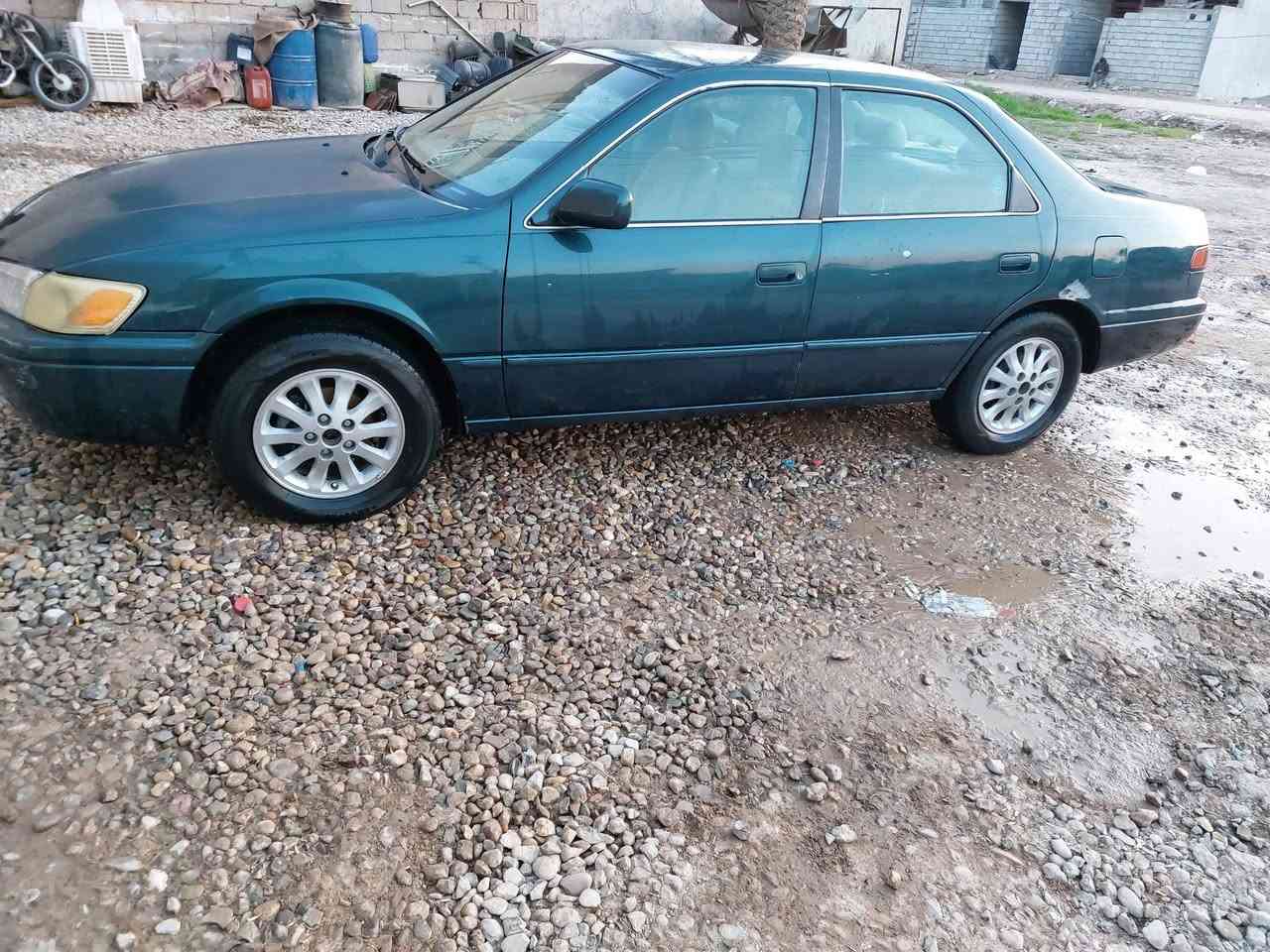 للبيع كامري موديل ١٩٩٧ وارد امريكي كير عادي ابلادي  من الشركة  رقم بغداد ***********
