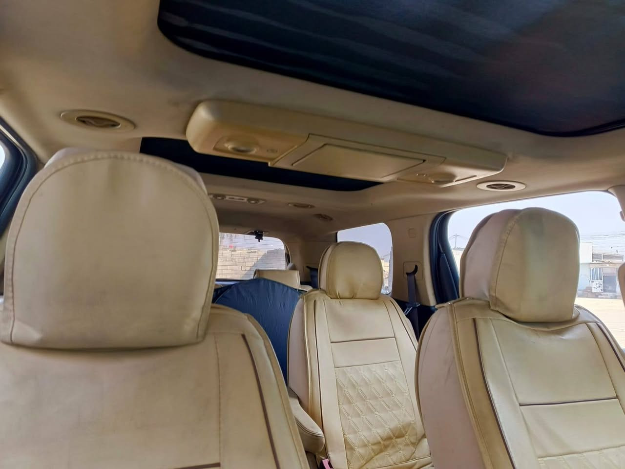 جمسي اكاديا مديل2011 فئة slt رقم انبار  فول اوبشن 1/1 كشن سياحي منفصل 7راكب كلش نضيفه نواقص السيارة صدر امامي وكمبريسر تبريد ينزل من سعر السيارة كلفة التصليح سعر ١١٥  وبيهه مجال ***********
