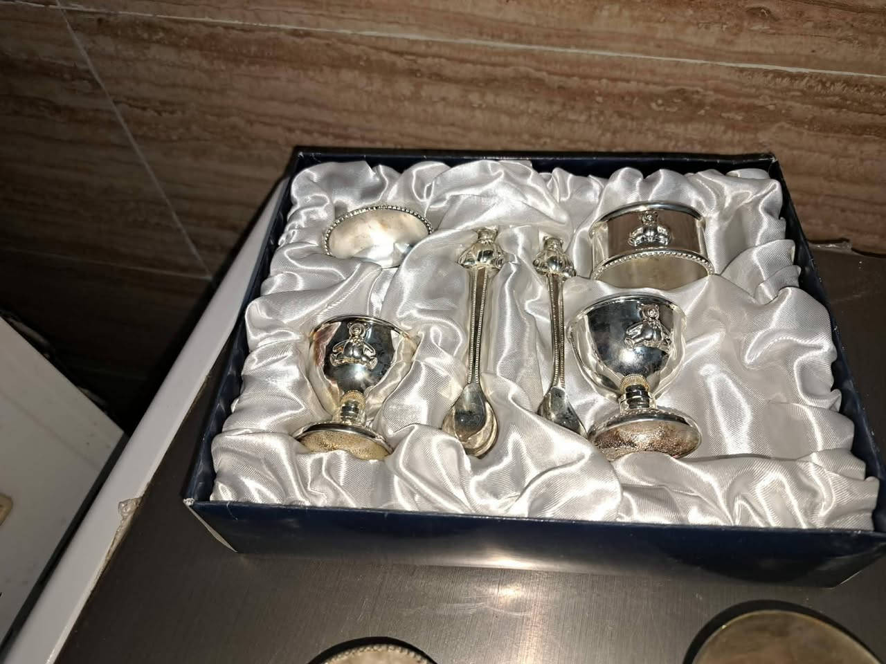 طلاء فضه كلهن سعر 100الف.


**إذا كنت صاحب هذا الإعلان وتريد حذفه لأي سبب، رجاءا أرسل رسالة إلى الدعم الفني**