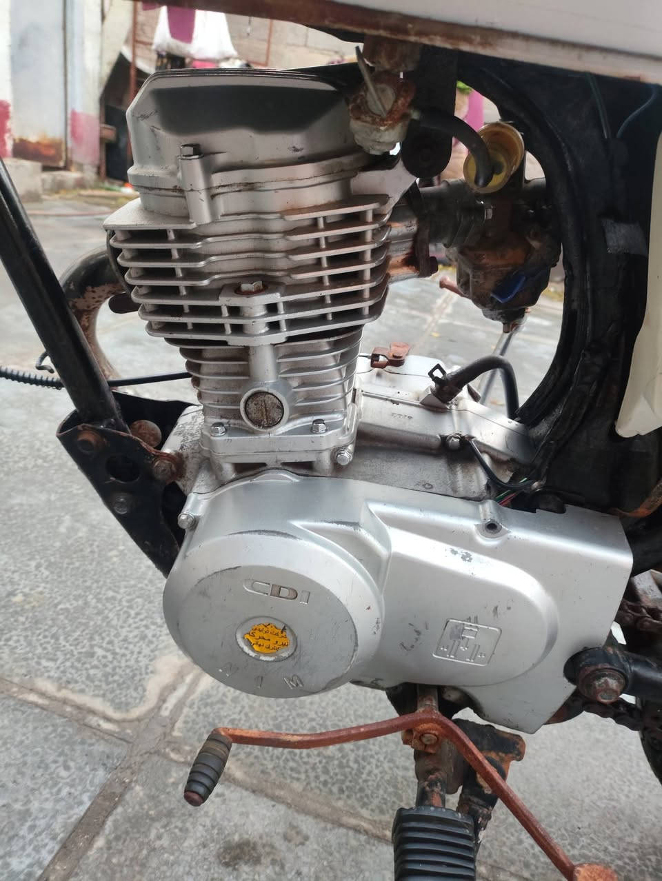 السلام عليكم
دراجه ايراني ادوات مكفولة من السرقه سعر 250 وبيها مجال كلش قليل مكاني بصره كرمة علي ***********
