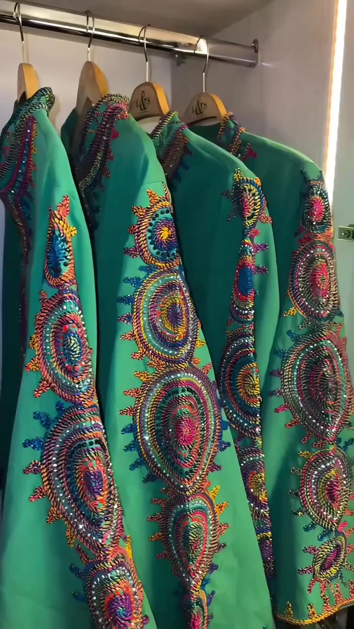 دراعه مراسي هرم تطريز ايطالي كوالتي عالي

القياسات 38 40 42 44 46 48


**إذا كنت صاحب هذا الإعلان وتريد حذفه لأي سبب، رجاءا أرسل رسالة إلى الدعم الفني**