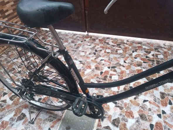 السلام عليكم من رخصه الادمن بايسكل للبيع عبد الحليم حجم 27 كير البايسكل نضيف ما يحتاج كلشي المكان .يارمجه الشرقيه شارع كركوك سعر 110وبي مجال بسيط للتواصل ***********
