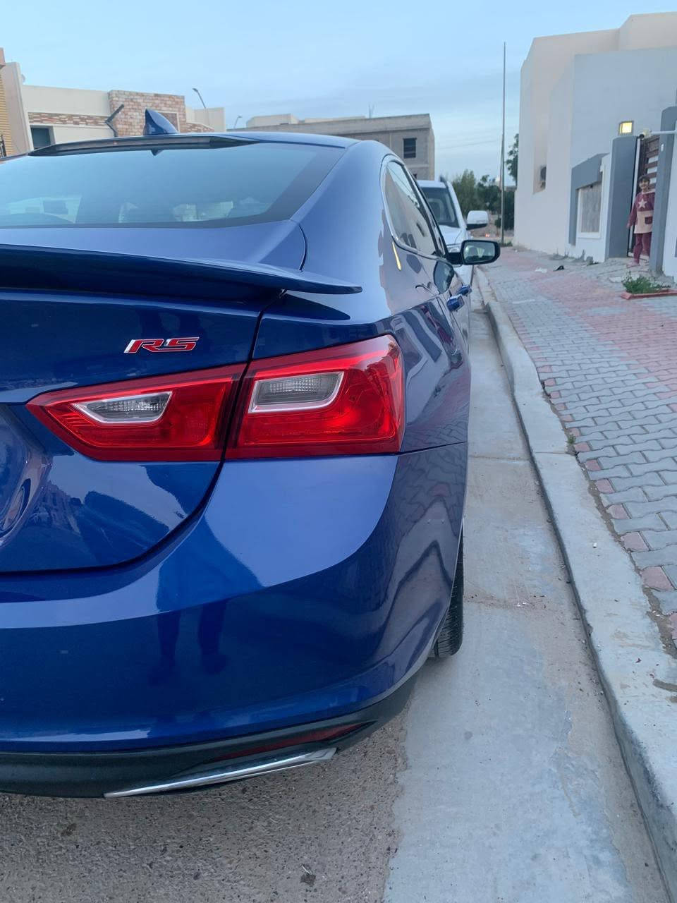 موديل 23بيه قطعتين صبغ منفيس بدون رقم
مكان الفلوجه ***********
