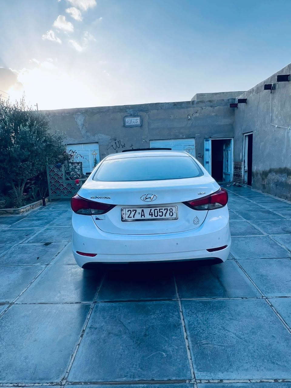 سلام عليكم للبيع النترا موديل14  خليجي رقم ذي قار دولي تحويل مباشرر سياره كفاله من ضربه وتبديل مااعده رشات صبغ تشليع الصوررر مكينه وكير محرك 1600 وحداديه وتبريد مكفولات شاشه كبيره فتحه تحكم استيرن جهتيننن دواخل جديد ارضيه جلد ويل كروم مكان السياره الناصريهه
السعر105 وبيها مجال 
 الاستفسار أكثر ***********
