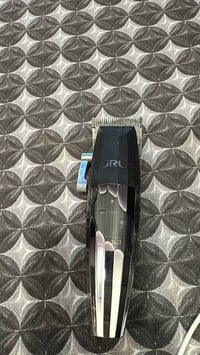 للبيع مكاين حلاقه اصليات يحتاج الهن تصليح مكاني بغداد البياع سعرهن 95 ...