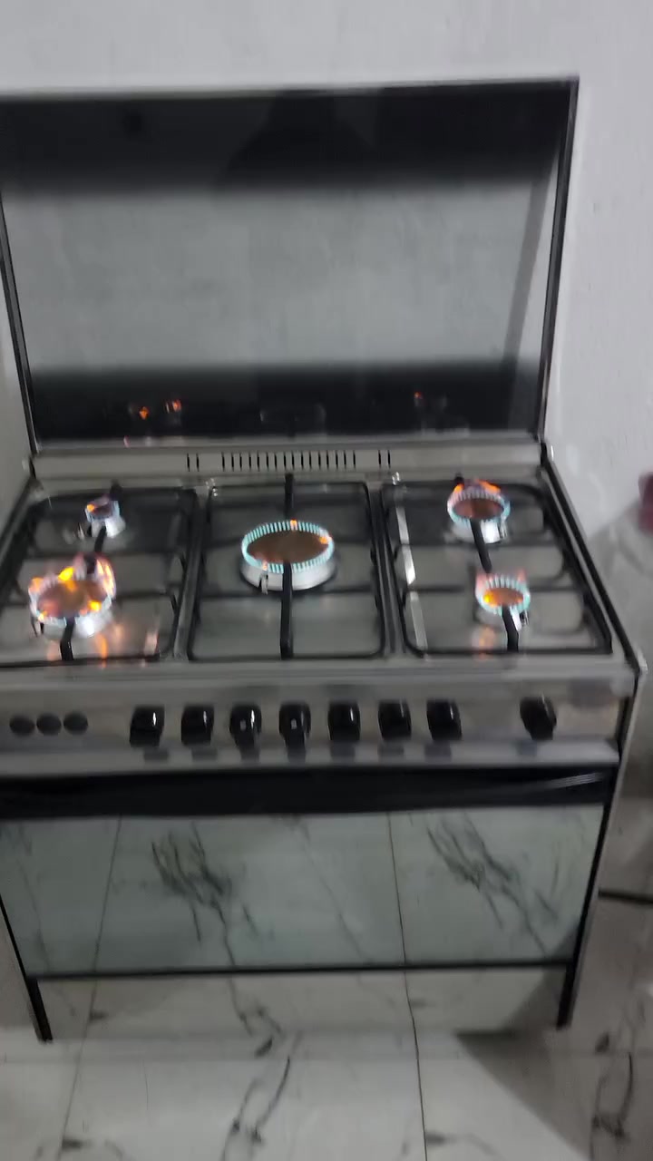 طباخات وغسالات باله على الشغل العنوان حي الرحمه الاولى ***********
