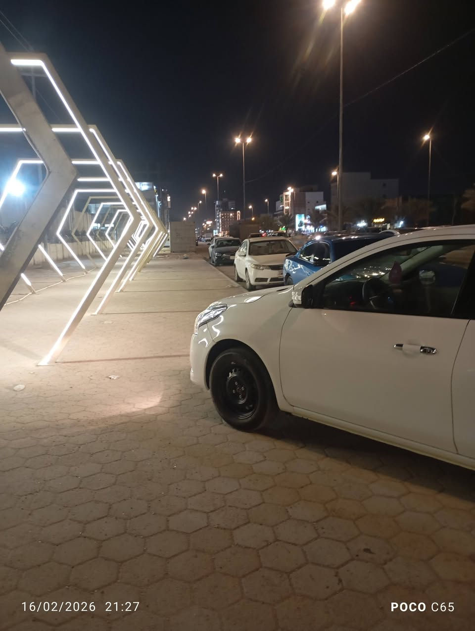 نيسان صني موديل 24 كفاله عامه
كير مكينه حداديه تخم تاير تبريد كله ع وكاله كفاله سياره جديده مفروشه جلد رقم اربيل 
مكاني نجف الاشرف ***********
