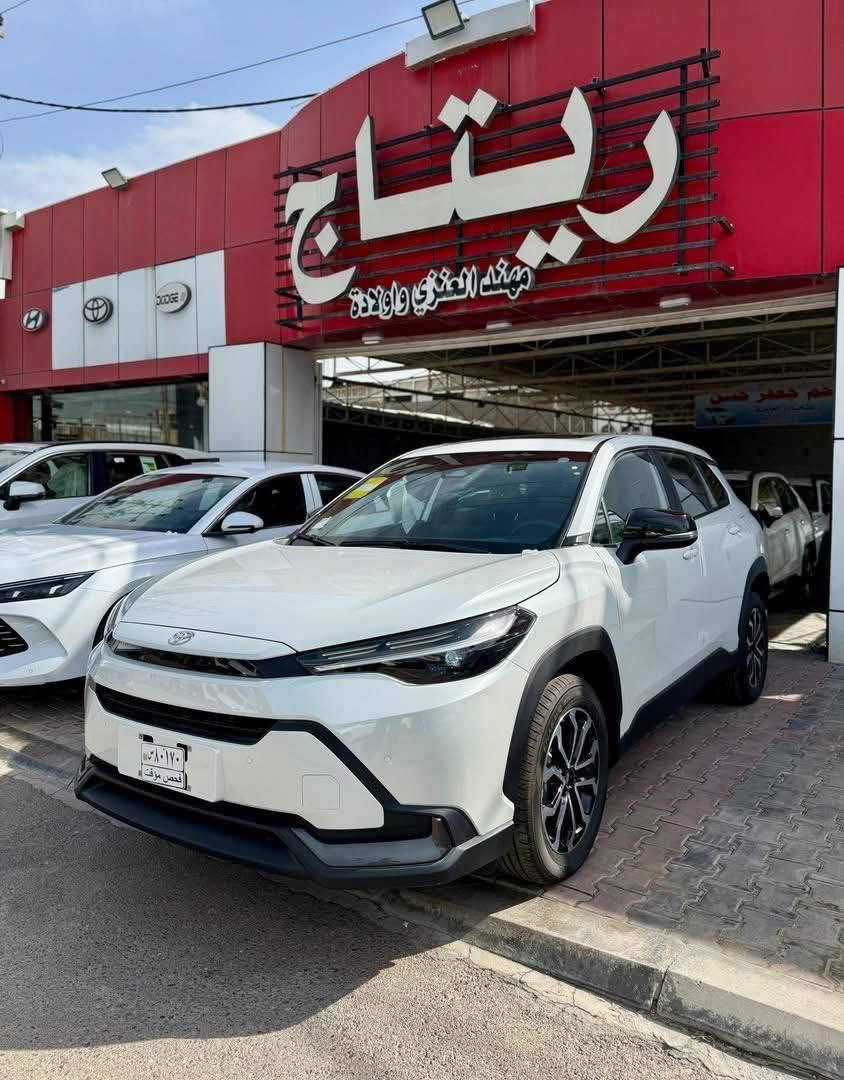 🚗 تويوتا فرونت لاندر 2025 – الشكل الجديد S 

قوة الأداء + توفير الوقود + فخامة التصميم ✨

استمتع بتجربة قيادة عصرية مع أحدث إصدار من تويوتا الهايبرد، يجمع بين التكنولوجيا المتطورة والراحة الكاملة 👌

🔹 المواصفات:

 • محرك 2000cc هايبرد اقتصادي 🔋
 • فول مواصفات
 • فتحة سقف بانوراما ☀️
 • رادار أمامي (نظام أمان متطور)
 • مقاعد جلد أصلي فخم
 • كرسي كهرباء (3 وضعيات)
 • مرايا جانبية قابلة للطي كهربائياً
 • رنكات قياس 17 إنش أسود + مرايا سوداء 🖤
 • شاشة كبيرة عالية الدقة
 • عدادات ديجيتال (كيجات إلكترونية)
 • إضاءة داخلية LED عصرية
 • حساسات أمامية وخلفية أصلية
 • مصابيح عدسات زينون + LED خلفي
 • وباقي المواصفات المعروفة من Toyota ✅

🔥 سيارة مثالية للاستخدام اليومي والسفر – أداء قوي مع صرفية ممتازة

📞 لمعرفة السعر:
علّق برقم (1) أو تواصل معنا مباشرة

🏢 شركة ريتاج لتجارة السيارات
📍 العنوان: بغداد – معارض البياع – الشارع الرئيسي

⏰ أوقات الدوام:
يومياً من 10:00 صباحاً إلى 09:30 مساءً

📱 للاستفسار:
***********
***********
***********
***********
